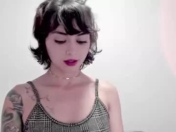 Freechat ephemeral_hot on Chaturbate