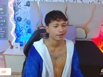 Freechat ette_tay on Chaturbate