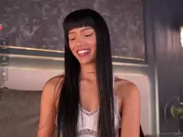 Freechat evamoretti on Chaturbate