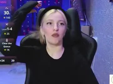 evavibe — GOAL: slap my ass [188 tokens remaining] Welcome to my room! #milf #pantyhose #curvy #heels #nonude