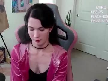 evelynclaire on Chaturbate