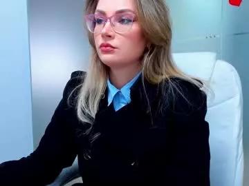 Freechat evelyne_rose on Chaturbate