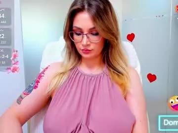 Freechat evelyne_rose on Chaturbate