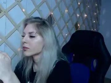 exorty on Chaturbate