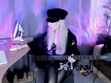 exorty on Chaturbate