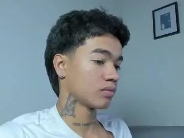 Freechat giraldo_giraldo on Chaturbate