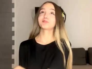 glennbloebaum — G: take off my  bra #new  my name is Catalina, I'm #18 #shy #teen #young   [140 tokens remaining]