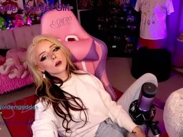Freechat goldengoddessxxx on Chaturbate