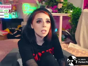 Freechat goldengoddessxxx on Chaturbate