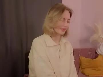 gwenkevwitch — my name is Jannie and im very new here!! ^^  goal: make this some wet   #shy #blonde #feet #young #new [408 tokens remaining]