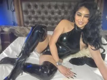 Freechat heavenisonearth_ on Chaturbate