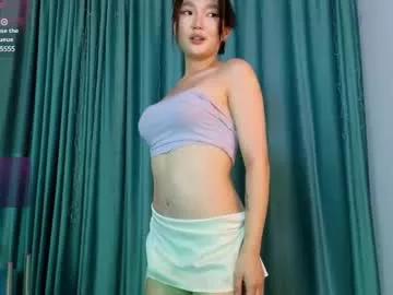 Freechat hey_herbal on Chaturbate