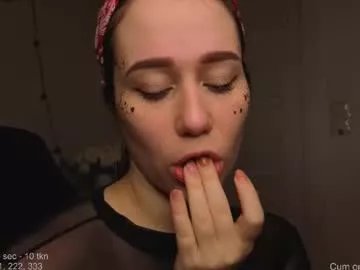 Freechat heylixie_ on Chaturbate