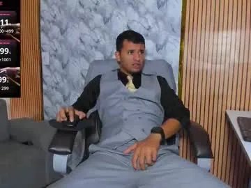 Freechat hiddenoffice on Chaturbate