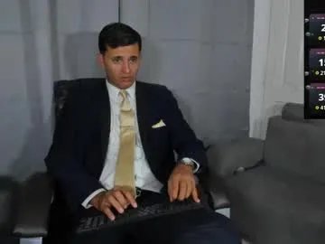 Freechat hiddenoffice on Chaturbate