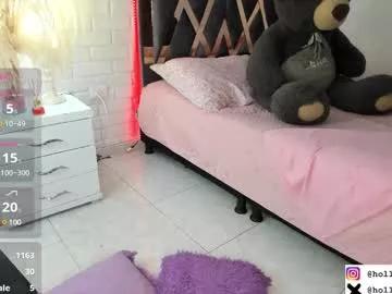 Freechat hollyprincess_2 on Chaturbate