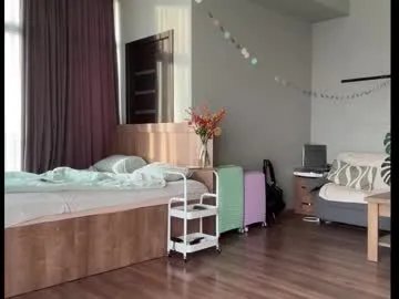 holydori on Chaturbate