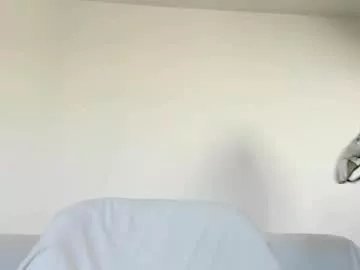 Freechat hornyemma_ on Chaturbate