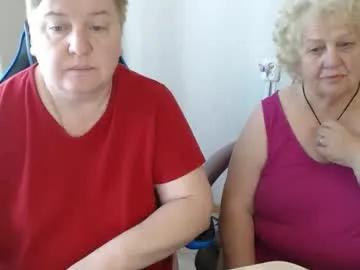 Freechat hotfiremommy on Chaturbate