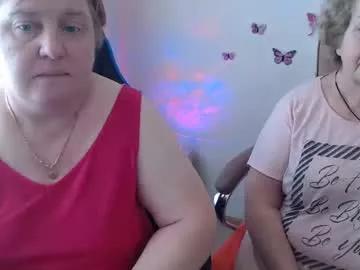 Freechat hotfiremommy on Chaturbate