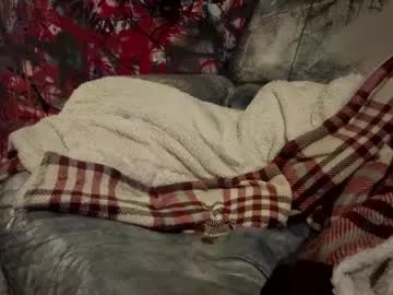 Freechat howbowdadareboy33 on Chaturbate