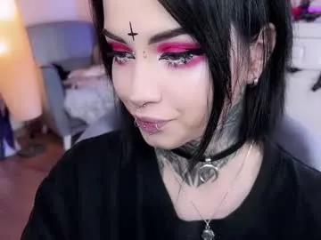 Freechat i_died_again on Chaturbate