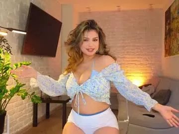 Away i_n_d_i_c_a on Chaturbate