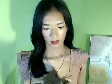 Freechat innocent_reign69 on Chaturbate