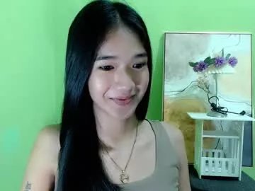 Freechat innocent_reign69 on Chaturbate