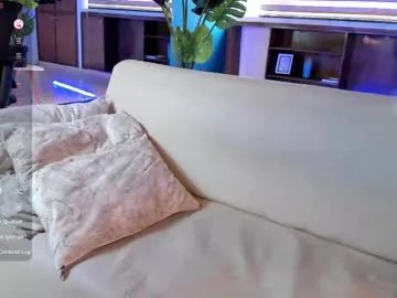 Freechat isabellaajoness on Chaturbate