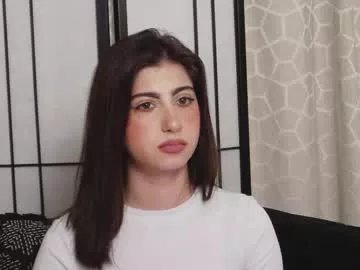 Freechat isabellamyst on Chaturbate