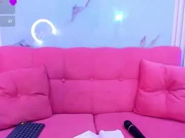 ivonymiller — GIVE A LOT VIBRATIONS AND LETS PLAY [369 tokens left] #teen #bigass #anal #squirt #party