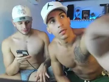 Freechat james_and_max on Chaturbate
