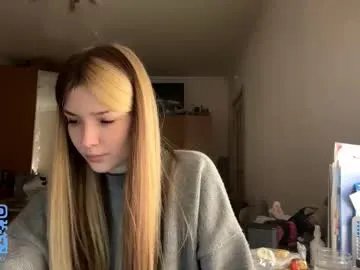 jenisegluckman — GOAL: For a good mood #18 #cute #asian #new [50 tokens remaining] Hey EveryoneIm Kimi t.me/KimiShimmy Glad to see you in my room We almost hit 10 Thumb up in one day>_<