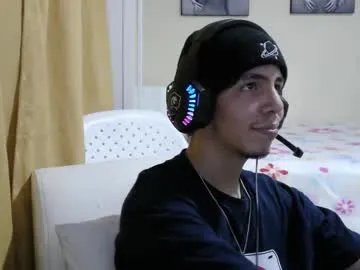 Private jeod315 on Chaturbate