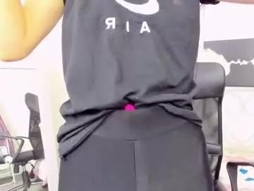 Freechat jessystarrr on Chaturbate