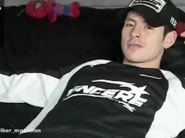 Freechat jhonny_macallan on Chaturbate