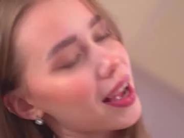 Freechat jjennnyy on Chaturbate