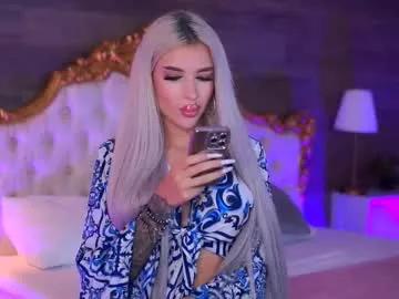 Freechat juicy_jessye on Chaturbate