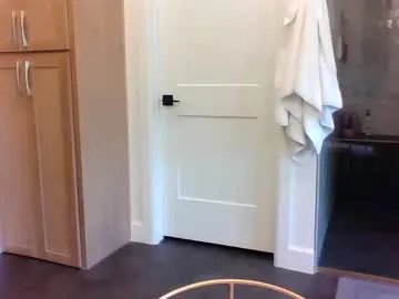 Freechat jwill80 on Chaturbate