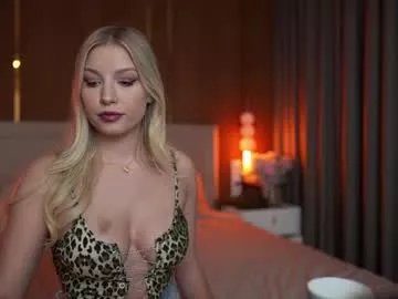 Freechat killer__tits on Chaturbate