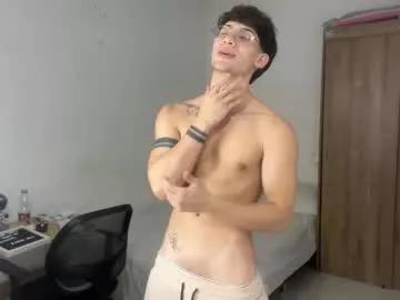 Freechat kisan_smith on Chaturbate