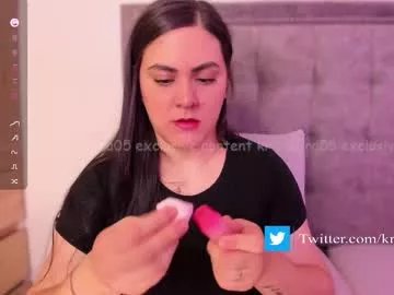 Freechat kristalina5 on Chaturbate