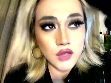 Freechat kylie_iyutera on Chaturbate