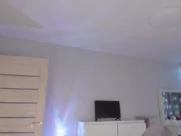 Private kylie_starrrr on Chaturbate