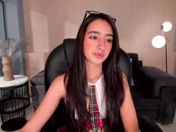 Freechat larisasmirnov on Chaturbate