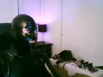 Freechat latexminheadroom on Chaturbate