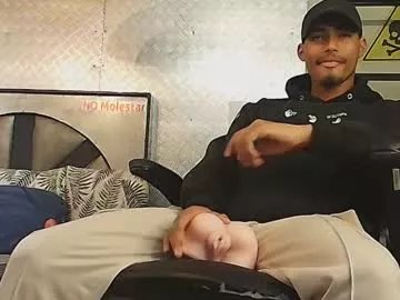 Freechat liambyrne on Chaturbate