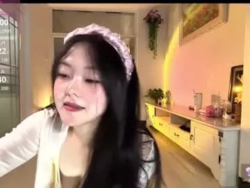 Freechat liunana on Chaturbate