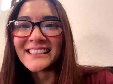 Freechat lovelyqueenaria on Chaturbate